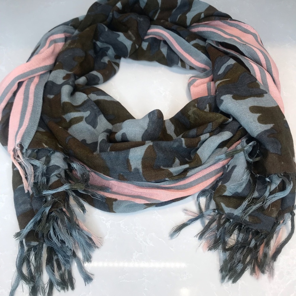 Jcrew Camo Scarf